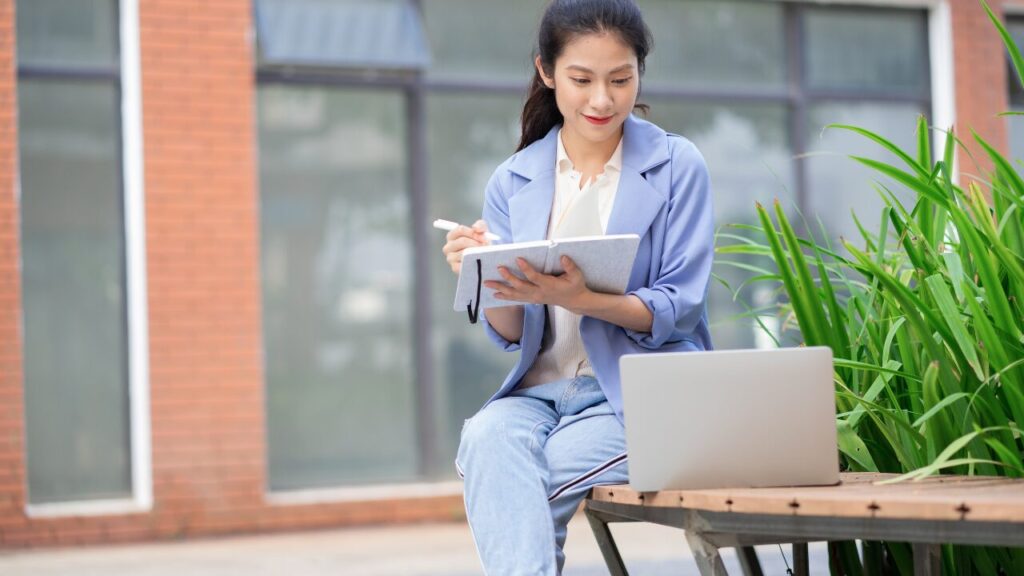ワーケーションがおすすめの人・おすすめできない人|合同会社あすだち