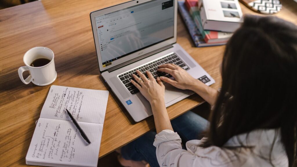 一人社長が法人経費として処理する場合｜合同会社あすだち