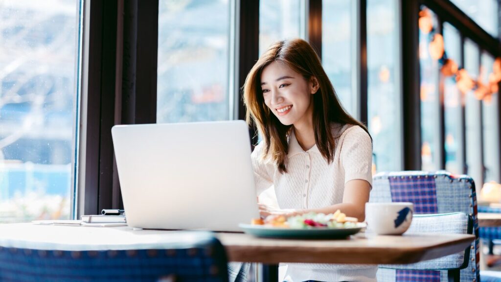 ディズニー周辺で仕事ができるスポット一覧|合同会社あすだち