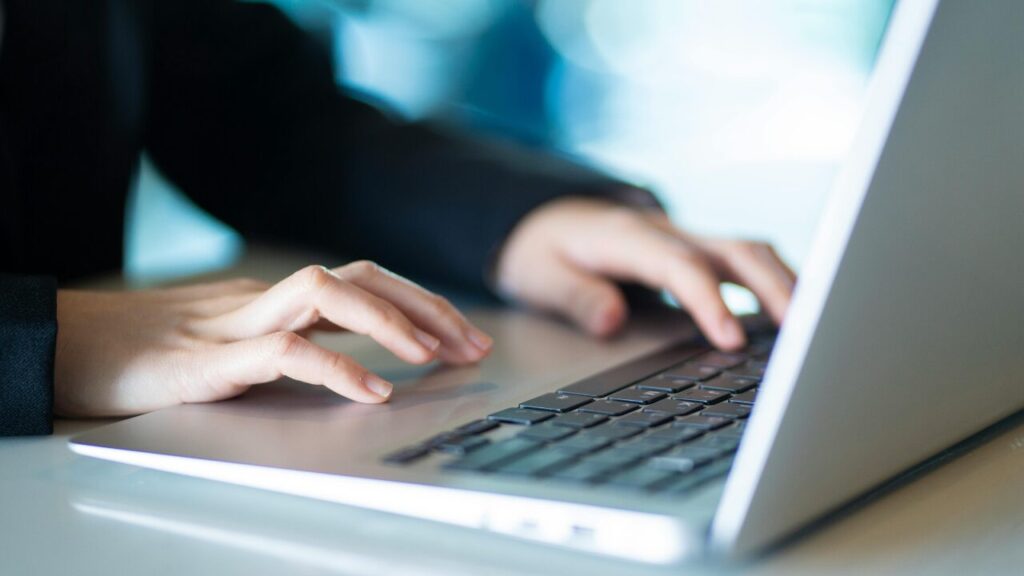 AIに壁打ちをするときのおすすめツール｜合同会社あすだち